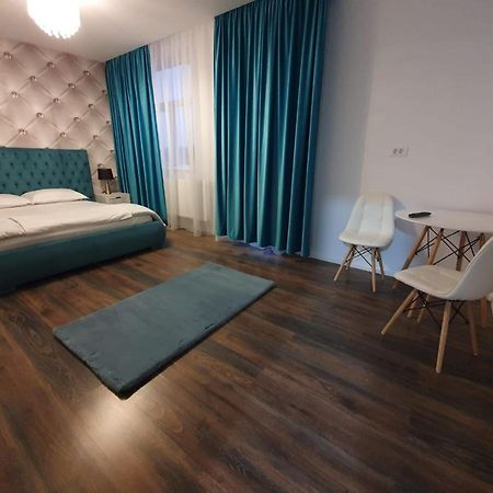 Garsonierre Central Luxury Târgu Jiu المظهر الخارجي الصورة